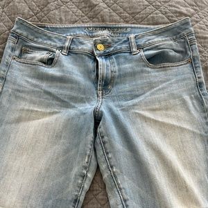 America Eagle Boyfriend Women’s Jeans